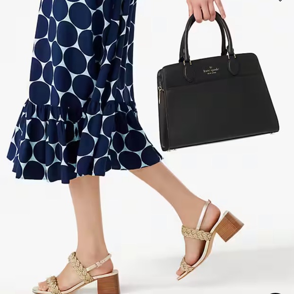 Kate Spade Madison Saffiano Leather Medium Satchel
COLOR:
Black 
NWT - Picture 2 of 16